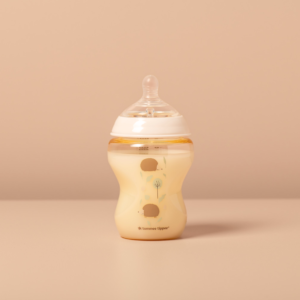 Bình Sữa PPSU Ty Siêu Mềm Tự Nhiên Tommee Tippee Natural Start 260ml, Núm Ty Của Bình 3-6 Tháng, Họa Tiết chính hãng tại Chip Chip Luxury Nha Trang