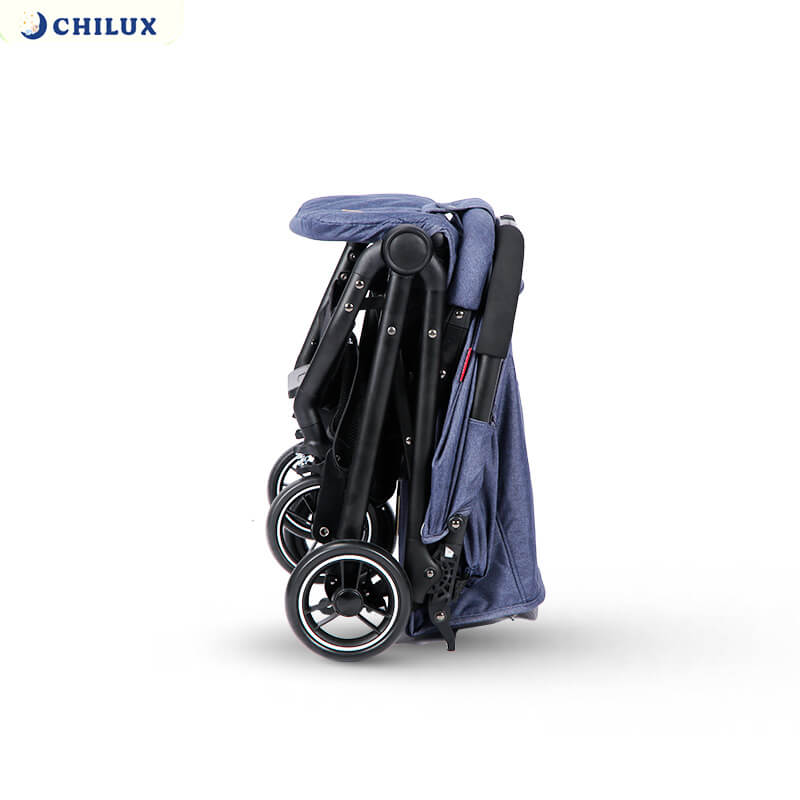 XE ĐẨY GẤP GỌN CHILUX M02 Xanh - Chip Chip Luxury Nha Trang XE ĐẨY GẤP GỌN CHILUX M02 Xanh chính hãng tại Chip Chip Luxury Nha Trang