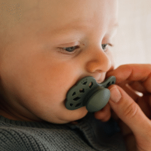 Ty ngậm núm đối xứng Silicone BIBS Pacifier Infinity Symmetrical Size 1 (0-6 tháng) chính hãng tại Chip Chip Luxury Nha Trang