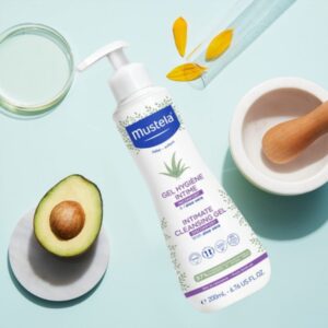 Gel Vệ Sinh Vùng Kín Cho Trẻ Sơ Sinh Em bé & Mẹ Mustela Intimate Cleansing Gel 200ml chính hãng tại Chip Chip Luxury Nha Trang