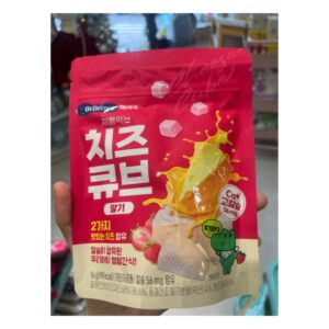 Snack phô mai khô vị dâu tây Bebecook (Bịch)